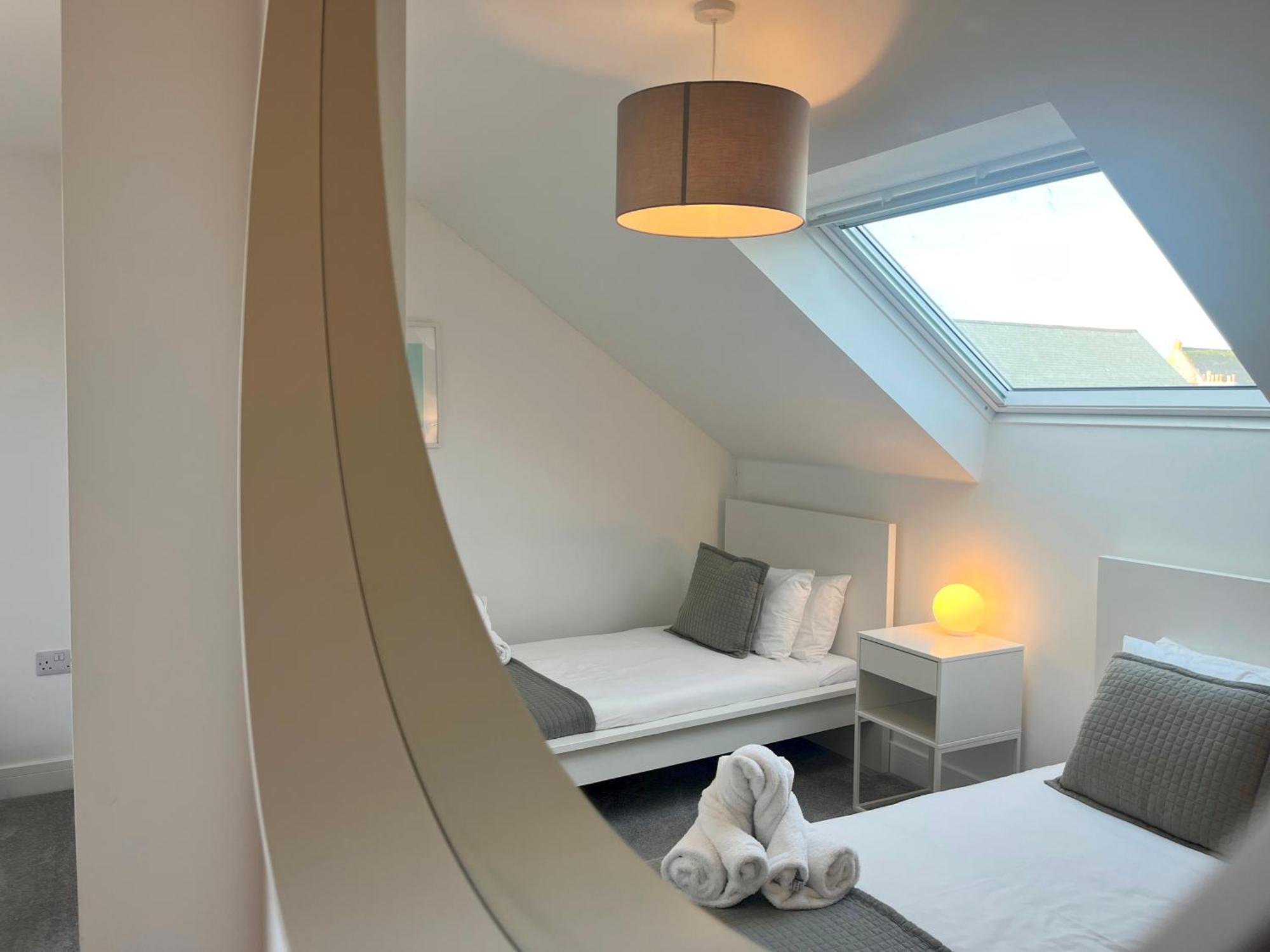 Stunning Penthouse In Penzance "Amazing Sea Views" Διαμέρισμα Εξωτερικό φωτογραφία